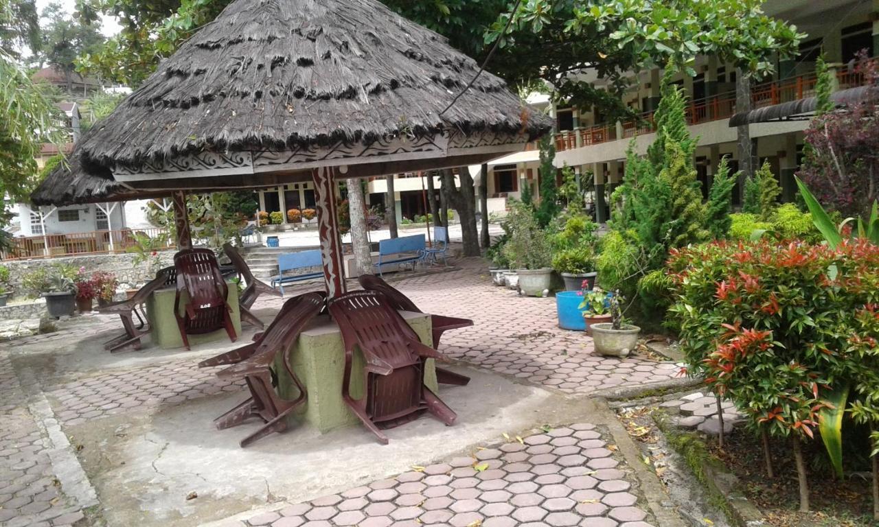 Pandu Lakeside Hotel Parapat Eksteriør bilde
