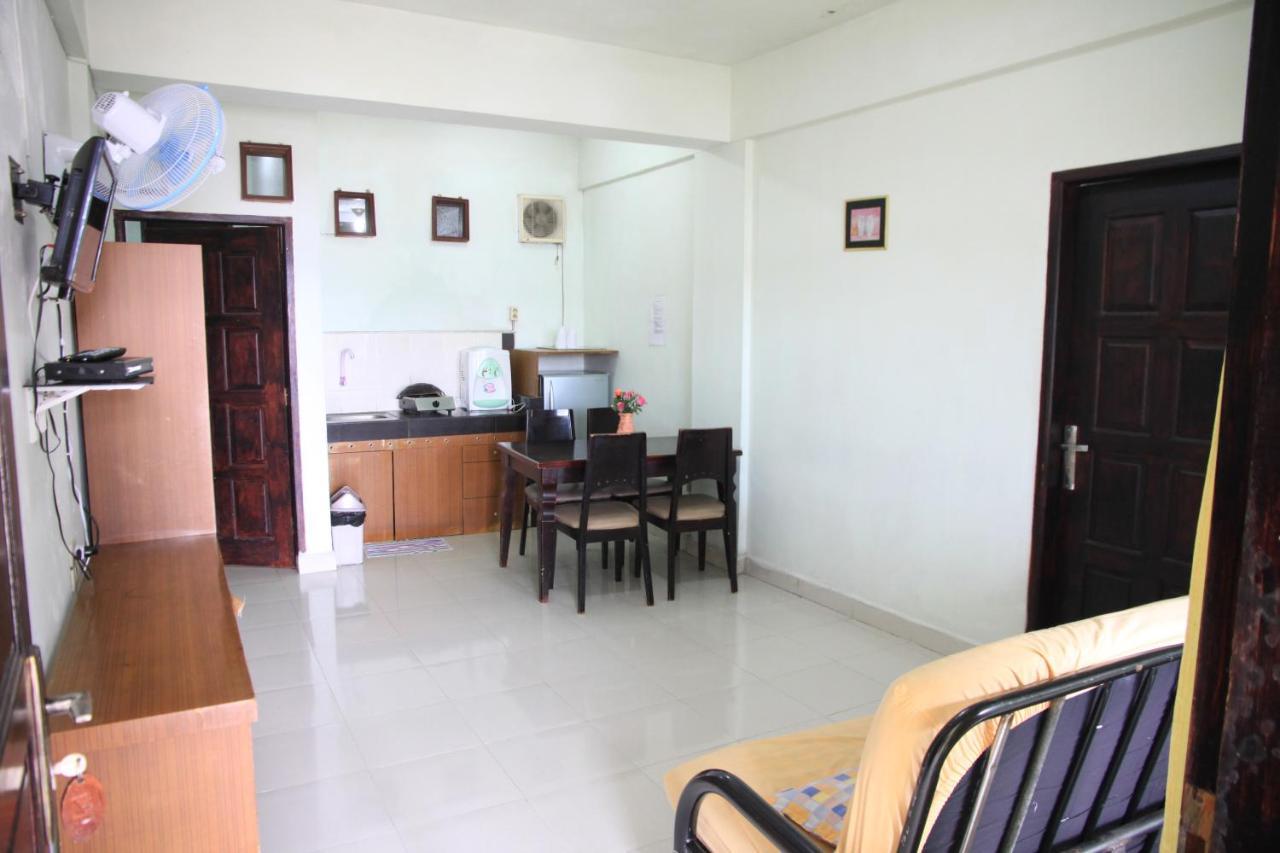 Pandu Lakeside Hotel Parapat Eksteriør bilde