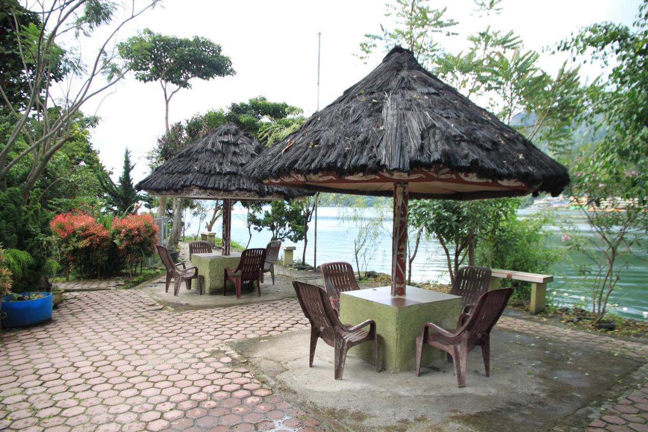 Pandu Lakeside Hotel Parapat Eksteriør bilde