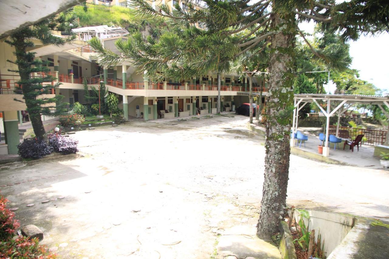 Pandu Lakeside Hotel Parapat Eksteriør bilde